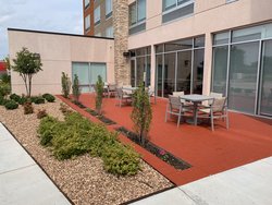  - Holiday Inn Express & Suites Moore - I-35, Exit 118