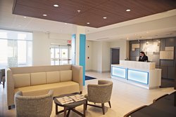  - Holiday Inn Express & Suites Sterling