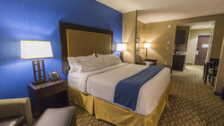 - Holiday Inn Express & Suites Thunder Bay