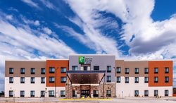  - Holiday Inn Express & Suites Perryton