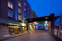  - Holiday Inn Express & Suites Pittsburgh