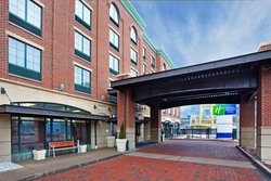  - Holiday Inn Express & Suites Pittsburgh