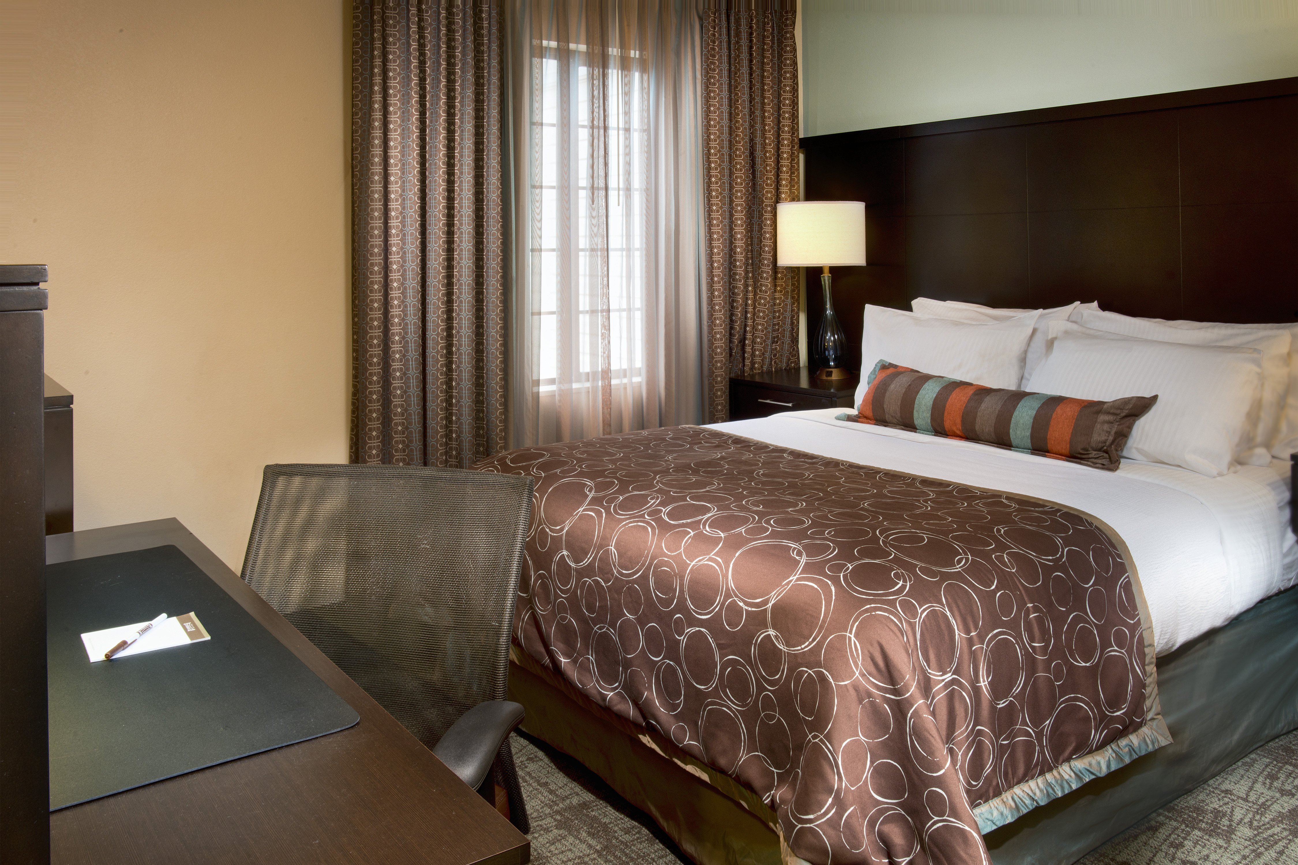 STAYBRIDGE STES WEST BY IHG-guestroom-Queen Bed.jpg