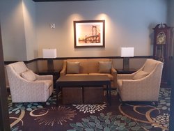  - Staybridge Suites Columbus Airport - I-670, Exit 9