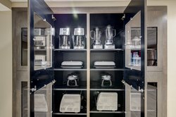  - Candlewood Suites West Broad Richmond - I-64, Exits 183 & 183B