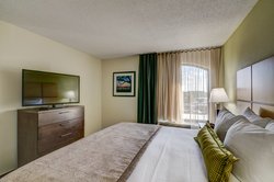  - Candlewood Suites West Broad Richmond - I-64, Exits 183 & 183B