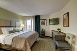  - Candlewood Suites West Broad Richmond - I-64, Exits 183 & 183B