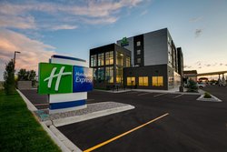 - Holiday Inn Express Southeast Lethbridge