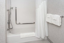  - Holiday Inn Express & Suites Downtown Ottawa