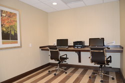  - Holiday Inn Express Northeast Cheektowaga - I-90, Exit 52