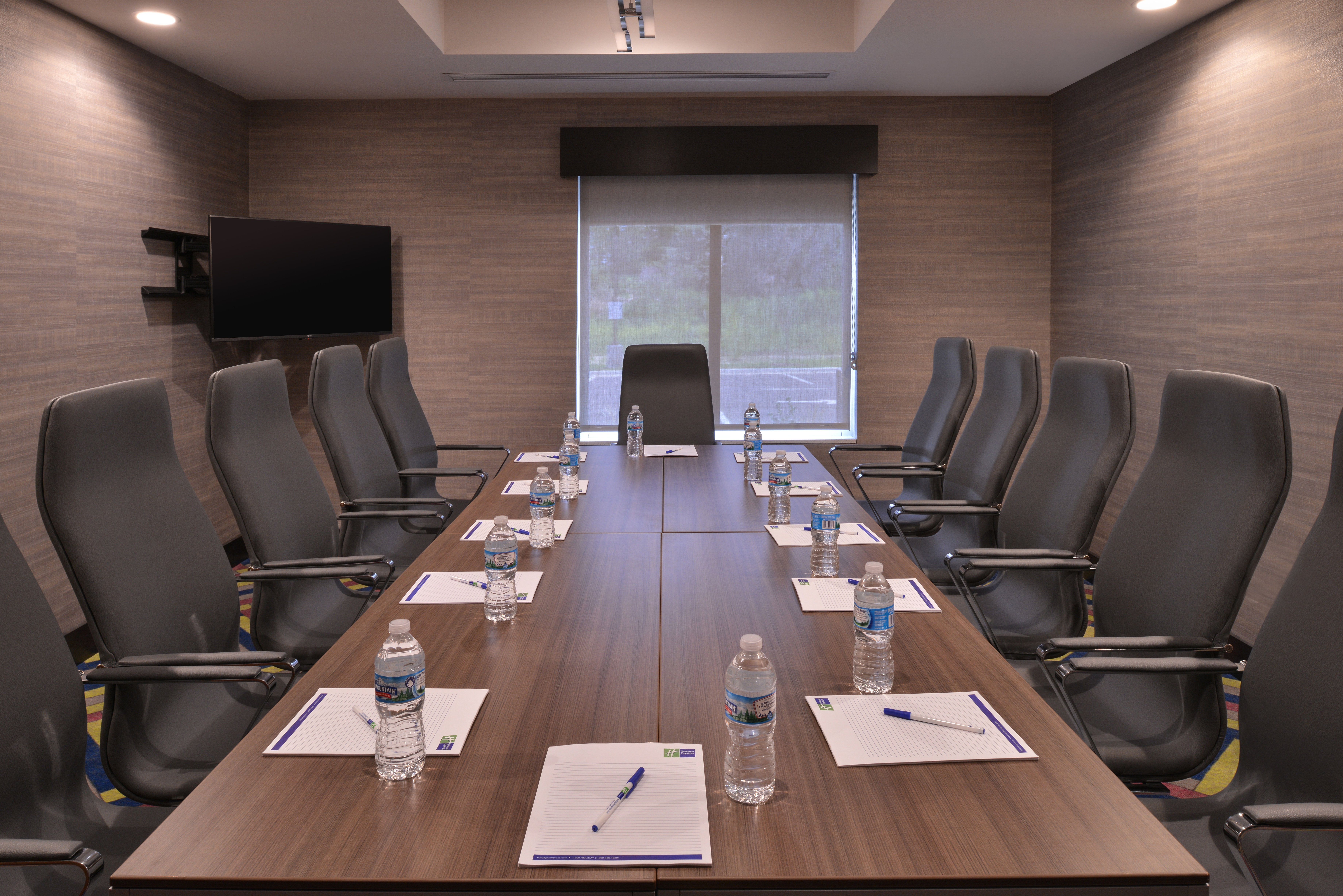 Plenty of space to for all your meeting needs
