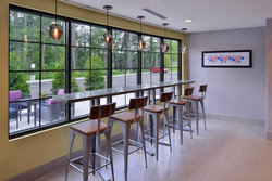  - Holiday Inn Express & Suites Bryant