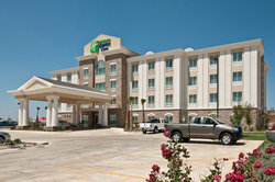  - Holiday Inn Express & Suites Pearsall