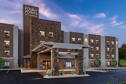  - Four Points by Sheraton Hotel Huntersville - I-77, Exit 25