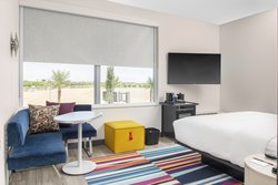  - Aloft Hotel Glendale at Westgate