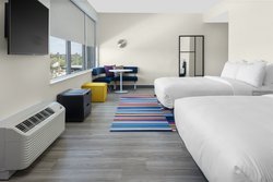  - Aloft Hotel Glendale at Westgate