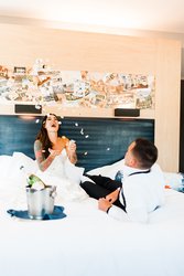  - Aloft Hotel Downtown Louisville - I-65, Exit 136C