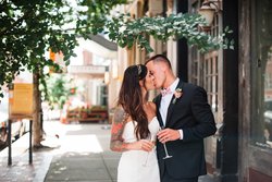  - Aloft Hotel Downtown Louisville - I-65, Exit 136C