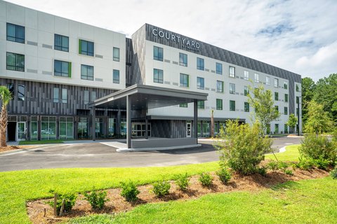 Courtyard by Marriott Charleston-North Charleston