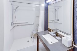  - Fairfield Inn & Suites by Marriott Austintown - I-80, Exit 223