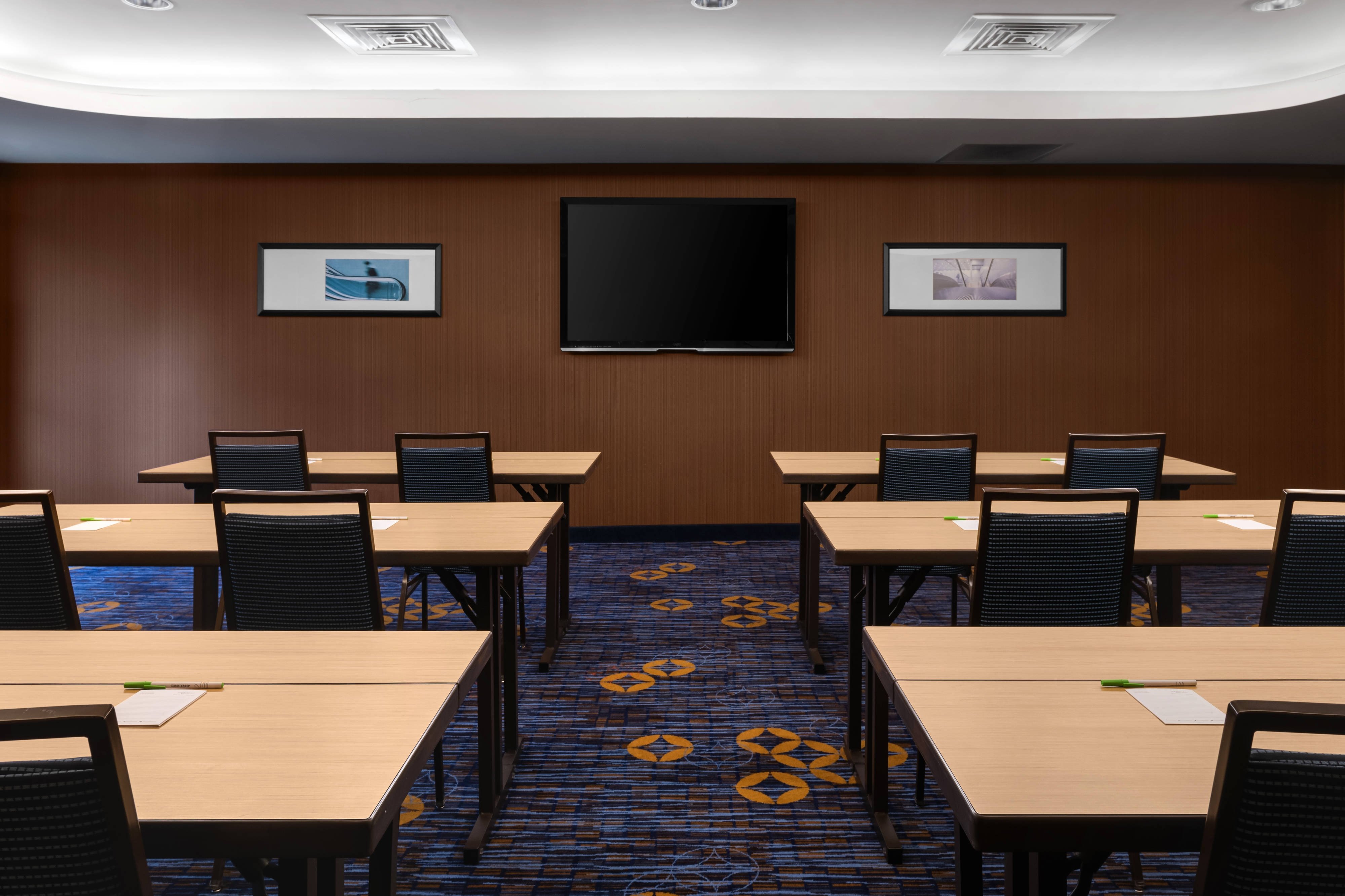 Meeting Room - Classroom Setup