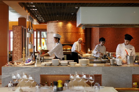 CENTARA GRAND BEACH PHUKET - Photo 57