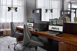  - Courtyard by Marriott Hotel Downtown Milwaukee - I-794, Exit 1E