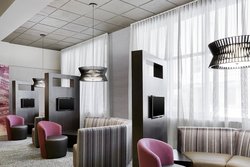  - Courtyard by Marriott Hotel Downtown Milwaukee - I-794, Exit 1E