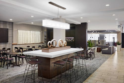  - Courtyard by Marriott Hotel Downtown Milwaukee - I-794, Exit 1E