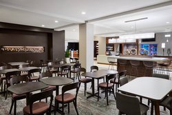  - Courtyard by Marriott Hotel Downtown Milwaukee - I-794, Exit 1E