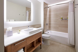  - Element Hotel Santa Clara