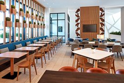  - Element Hotel Santa Clara