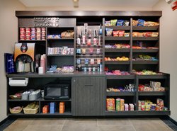  - Candlewood Suites Salina - I-135, Exit 90