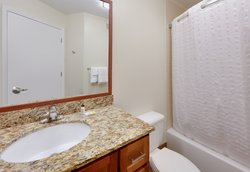  - Candlewood Suites Salina - I-135, Exit 90