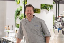  - W Hotel Bellevue - I-405, Exit 13A