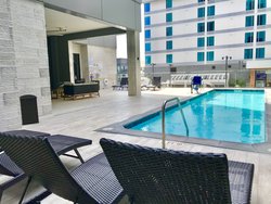  - Holiday Inn & Suites Downtown Nashville