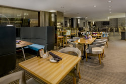  - Crowne Plaza Hotel Seattle - I-5, Exits 165 & 165B