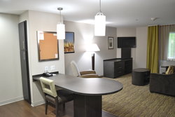  - Candlewood Suites Independence - I-70, Exit 17