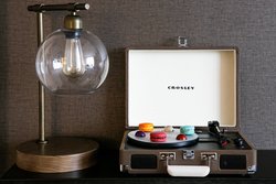  - JW Marriott Hotel Downtown Nashville - I-40 & I-65, Exit 209