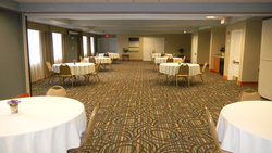  - Holiday Inn Express & Suites Winner