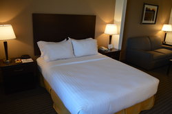  - Holiday Inn Express & Suites Winner