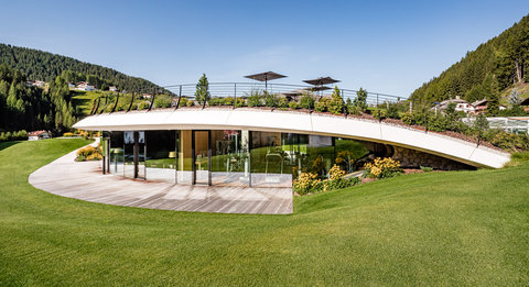 ALPENROYAL HOTEL - Photo 10