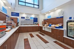  - Holiday Inn Express & Suites Richfield - I-80, Exit 173