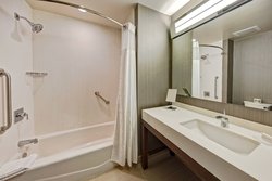  - Courtyard by Marriott Hotel Downtown Kansas City - I-670, Exit 2R & 2S