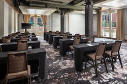  - Westin Hotel St Louis - I-64, Exits 39B & 40A