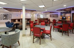  - Holiday Inn Express & Suites Airport Windsor Locks