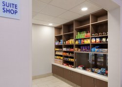  - Holiday Inn Express & Suites Airport Windsor Locks