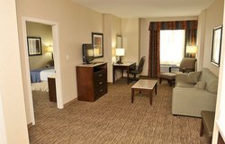  - Holiday Inn & Suites Surrey
