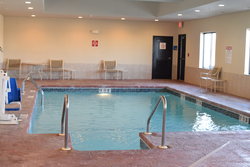  - Holiday Inn Express & Suites Pratt