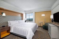  - Holiday Inn & Suites Berkshires Pittsfield